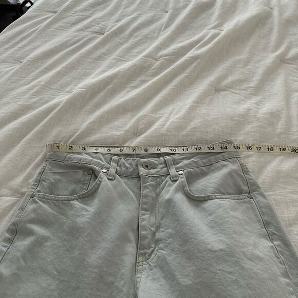 Ragged Priest Women’s 8 Butt Cut Butt Slit Jeans Stonewash NWT - Picture 5 of 8